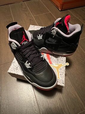 Jordan 4 “Bred Reimagined” (GS)